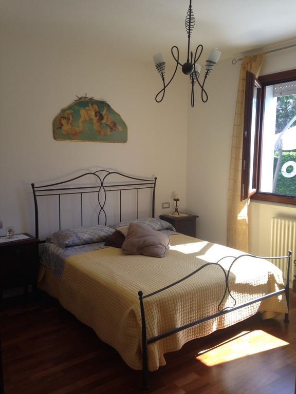 Da Debbie San Giovanni In Marignano Δωμάτιο φωτογραφία